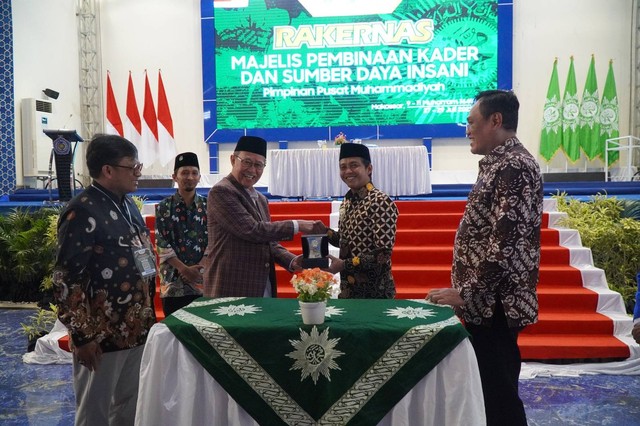 Hadir di Unismuh, Wamen ATR/BPN Bantu Penyelesaian Urusan Tanah Muhammadiyah