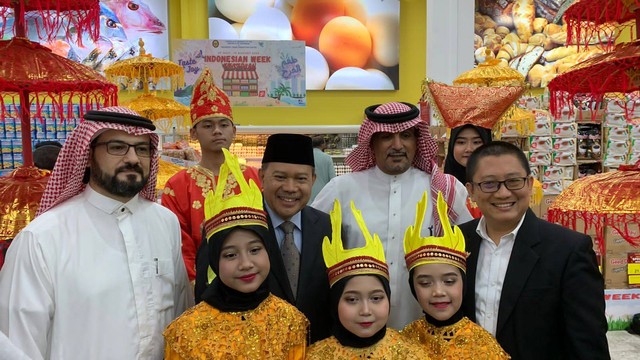 Sebanyak 148 produk asal Indonesia dipromosikan di Jeddah Arab Saudi. Foto: KJRI Jeddah.