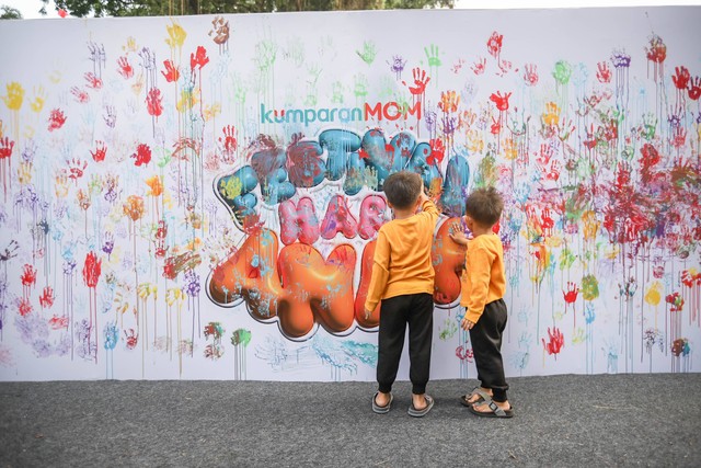 Keseruan rangkaian Festival Hari Anak 2023 di Taman Anggrek, Gelora Bung Karno, Jakarta, Sabtu (29/7/2023).
 Foto: Jamal Ramadhan/kumparan