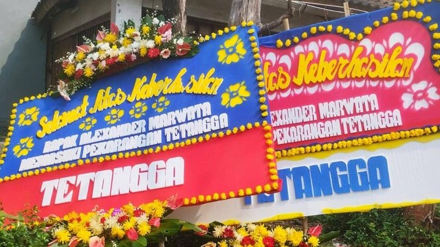 Teror karangan bunga kepada pimpinan KPK usai OTT Basarnas. Foto: Dok. Istimewa