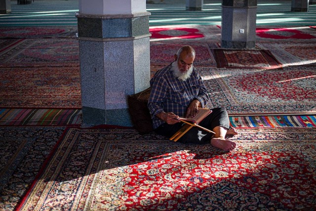 Arti Audzubillahiminasyaitonirojim. Foto: Pexels