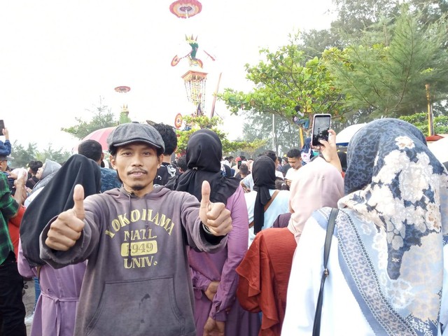 (Festival Hoyak Tabuik Piaman 2023 dihadiri langsung oleh penulis pada Minggu 30 Juli 2023. Foto: Penulis).