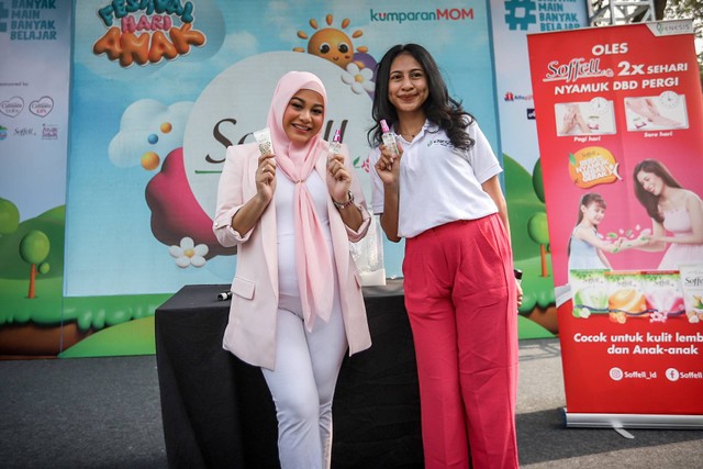 Keseruan hari kedua di Festival Hari Anak 2023 bersama kumparanMOM di Taman Anggrek GBK, Jakarta, Minggu (30/7/2023) bersama Soffel. Foto: Dicky Adam Sidiq/kumparan