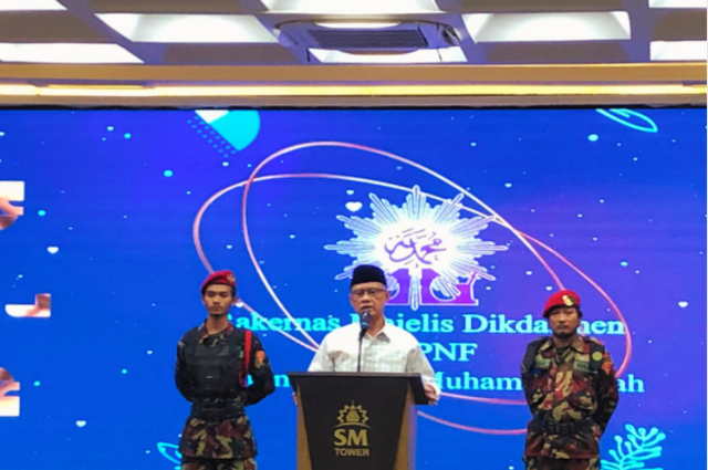 Prof. Haedar Nashir dalam rakernas dikdasmen pp muhammadiyah (Foto: Istimewa)