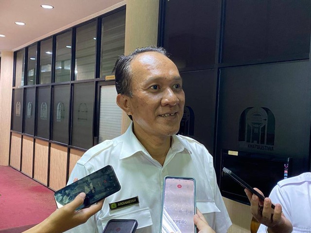 Dirut Perumda Tirta Khatulistiwa Pontianak, Ardianyah. Foto: Lydia Salsabilla/Hi!Pontianak