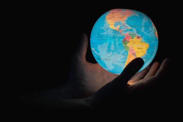 Ilustrasi Teori Apungan Benua. Sumber: Unsplash