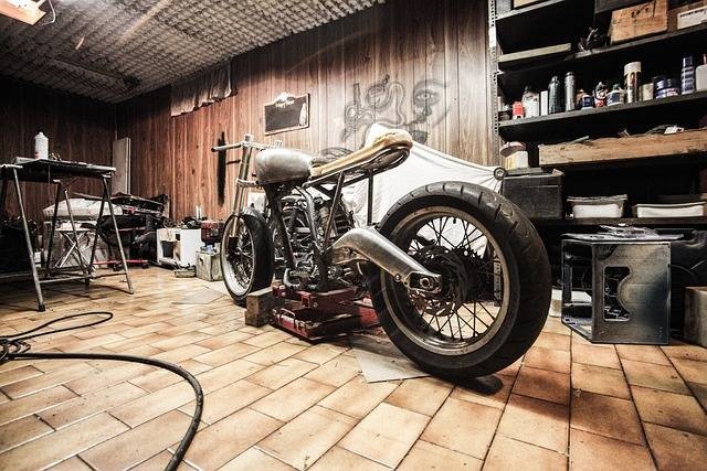 Ilustrasi penyebab motor mengebul dan cara mengatasinya. Foto : Pixabay