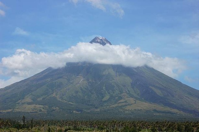 Biaya Estimasi Pendakian Gunung Sindoro Via Kledung Dari Bekasi, By:pixabay.com