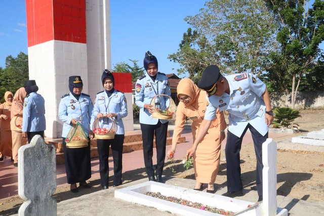 Kegiatan Upacara Tabur Bunga Dalam Rangka HDKD ke-78 Lapas Polewali