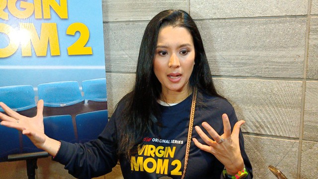 Aktris Marcella Zalianty saat ditemui di Kawasan Senayan, Jakarta Selatan. Foto: Aprilandika Pratama/kumparan