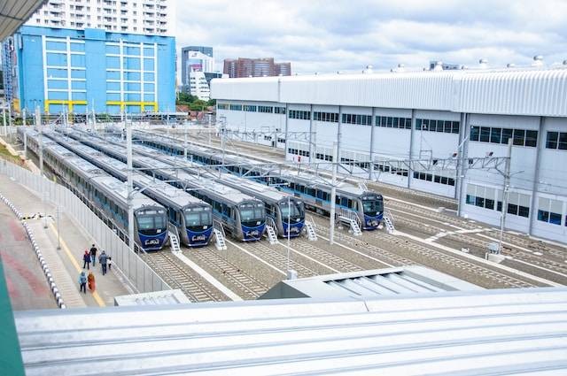 Jadwal MRT Senayan. Foto hanya ilustrasi. Sumber foto: Unsplash/Army Virmansyah