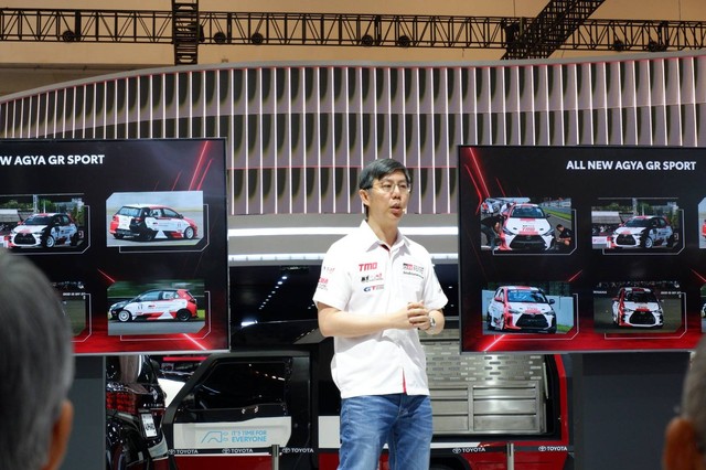 Direktur Pemasaran PT Toyota-Astra Motor Anton Jimmi Suwandy di GIIAS 2023.  Foto: Aditya Pratama Niagara/kumparan