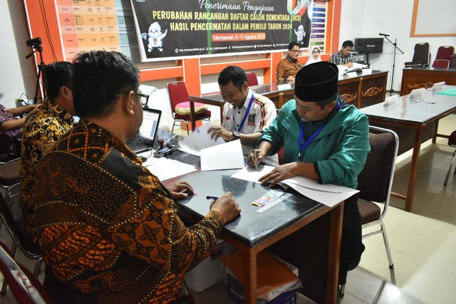 PKB Mempawah melakukan pergantian Bacaleg. Foto: Muhammad Zain/Hi!Pontianak