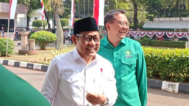 Ketua Umum PKB Muhaimin Iskandar tiba di Museum Proklamasi, Jakarta, Minggu (13/8/2023).  Foto: Hedi/kumparan