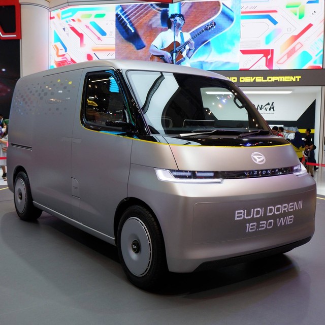 Mobil konsep Daihatsu Vizion-F di GIIAS 2023. Foto: Aditya Pratama Niagara/kumparan