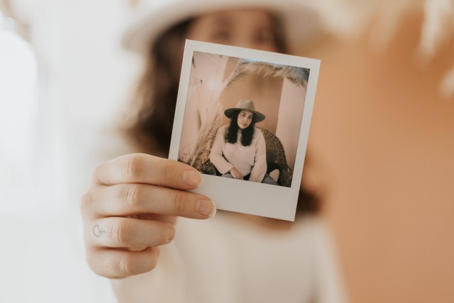 Ilustrasi Self Branding. Sumber: Unsplash