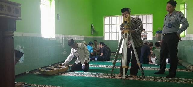 Rutan Kudus Gandeng Kemenag Kudus Lakukan Pengukuran Ulang Arah Kiblat Masjid 0322