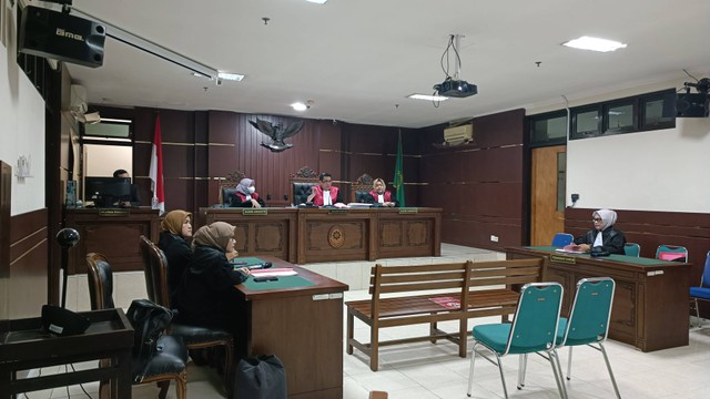 Sidang kasus mutilasi di Pakem, Kabupaten Sleman, terdakwa Heru Prastiyo dituntut hukuman mati oleh Jaksa Penuntut Umum (JPU) dalam sidang yang berlangsung di Pengadilan Negeri Sleman, Selasa (15/8). Foto: Arfiansyah Panji Purnandaru/kumparan