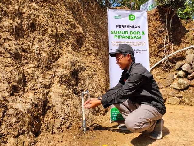 Alirkan Air Bersih Pada 40 Rumah Di Kampung Bina Zakat IZI Jateng & DIY (1)