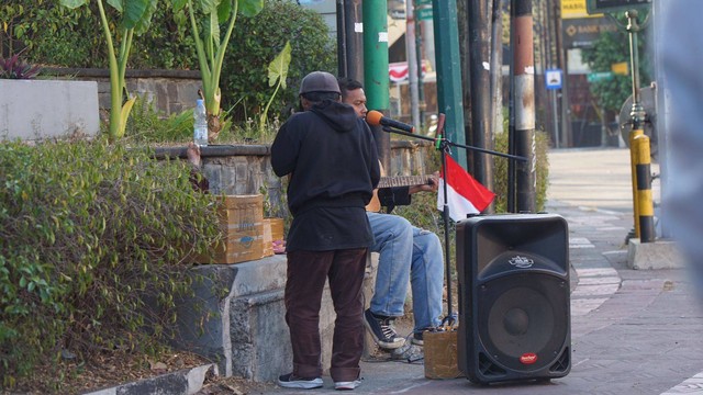 Ilustrasi pengamen menggunakan sound system di Yogya. Foto: Arif UT/Pandangan Jogja