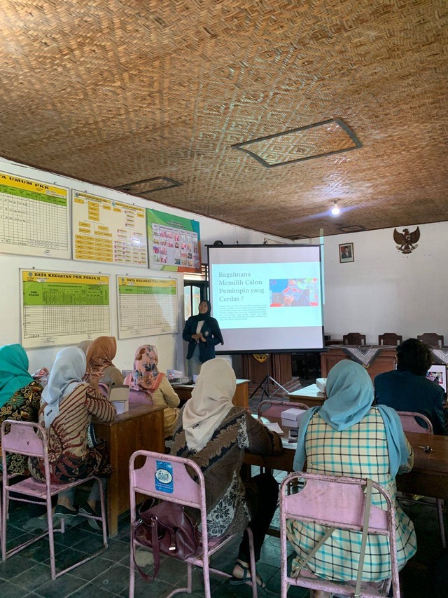 Sesi penyampaian materi. Foto: Fathya Naila Farranajla