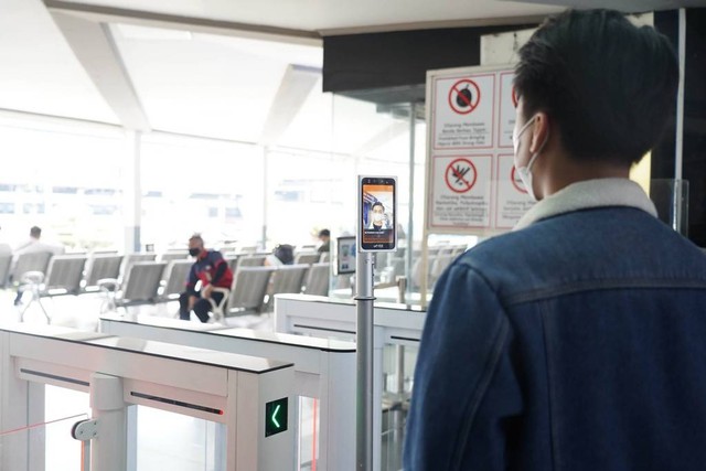 Ilustrasi fasilitas Face Recognition Boarding Gate KAI. Foto: KAI