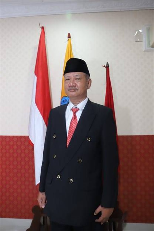 Prof Eddy Rifai semasa hidupnya. | Foto : Dok. Fakultas Hukum Universitas Lampung