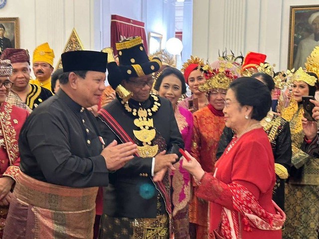 Prabowo dan Megawati di Istana Merdeka. Foto: Instagram/@prabowo