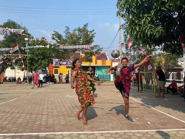 Lomba futsal daster di Perum Glora Persada, Rajabasa Raya, Rajabasa, Bandar Lampung. | Foto: Sinta Yuliana/Lampung Geh