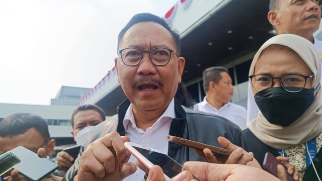 Kepala Badan Otorita Ibu Kota Negara (IKN) Nusantara Bambang Susantono di Gedung DPR, Senin (21/8/2023). Foto: Ghinaa Rahmatika/kumparan