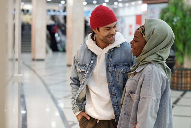 Ilustrasi cara tarik ulur PDKT. Sumber foto: pexels/Jack Sparrow.