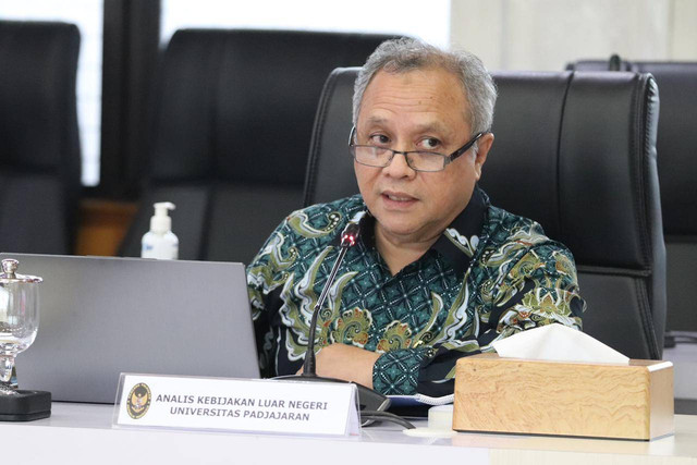 Pakar Hubungan Internasional dari Universitas Padjadjaran Bandung, Teuku Rezasyah. Foto: Dok: Pribadi