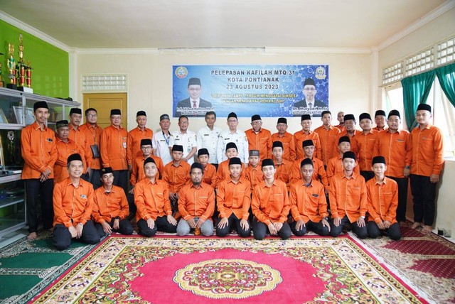 Pelepasan kafilah Kota Pontianak. Foto: Dok. Prokopim Pemkot Pontianak