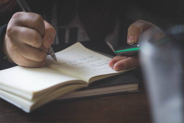 Ilustrasi ide bio IG kelas IPS. Sumber foto : Pixabay @maria