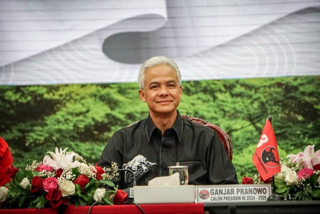 Bacapres PDIP Ganjar Pranowo menghadiri pertemuan dengan Partai Hanura di Kantor DPP PDIP, Jakarta, Senin (28/8/2023). Foto: Jamal Ramadhan/kumparan