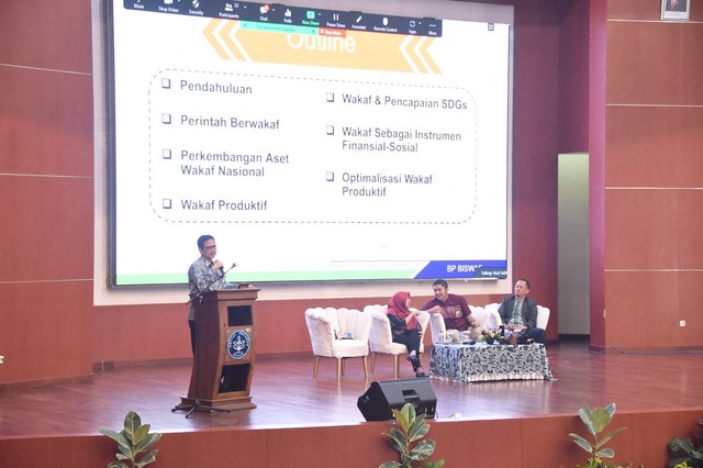 FEM IPB Gelar Seminar Optimalisasi Ekonomi Syariah dalam Menghadap Perekonomian