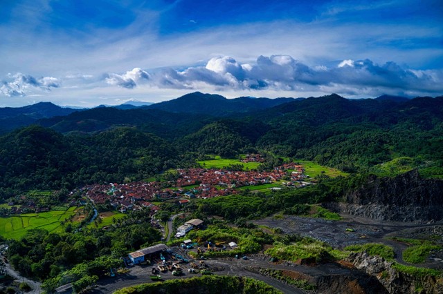 Ilustrasi Landscape Contoh Desa Wisata (Foto : pexels.com/tom-fisk)
