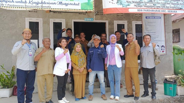 PDHI cabang Lampung saat sosialisasi ke sekolah dasar di Tanggamus. | Foto: PDHI cabang Lampung