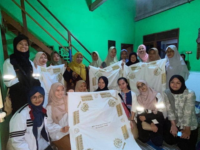 Membuka Potensi UMKM Baru, Batik khas Karangsari Kendal!