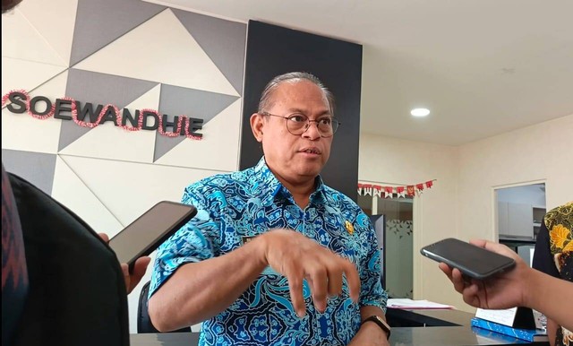 Direktur Utama RSUD dr M Soewandhie Kota Surabaya, dr Billy Daniel Messakh. Foto: Diskominfo Surabaya