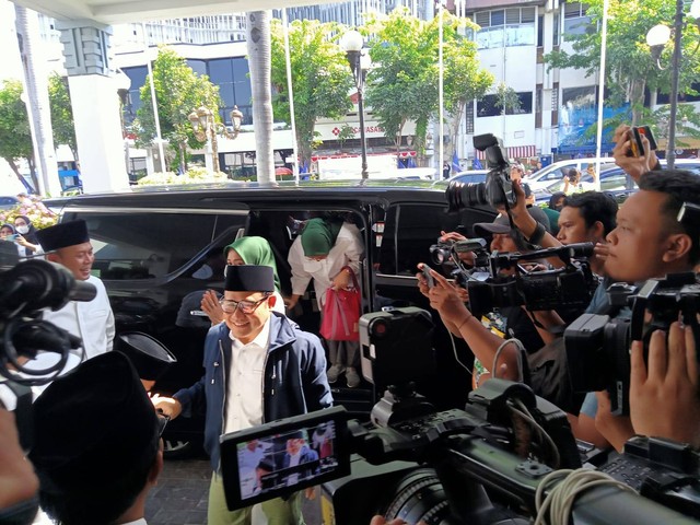 Ketua Umum PKB, Muhaimin Iskandar atau Cak Imin tiba di acara deklarasi Capres-cawapres Anies Baswedan dengan Muhaimin Iskandar di Hotel Majapahit, Surabaya, Sabtu (2/9/2023). Foto: Dok. Istimewa