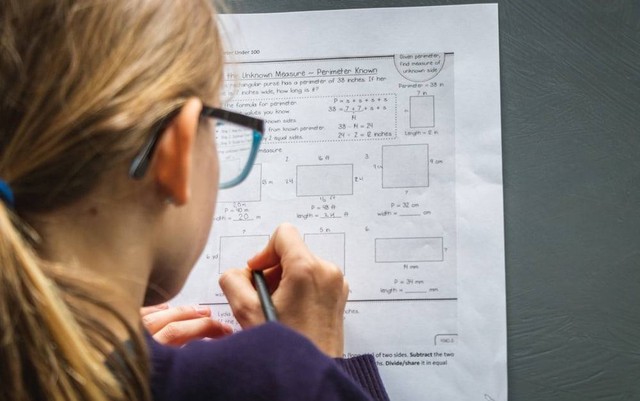 Ilustrasi Kunci Jawaban Matematika Kelas 6 Halaman 75, Sumber Unsplash/Greg Rosenke