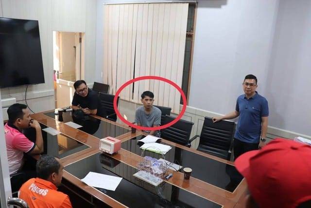 Tim Tabur Kejagung RI dan Kejati Lampung berhasil menangkap DPO kasus dugaan korupsi KUR Bank BUMN di Lampung. | Foto : Dok. Kejati Lampung