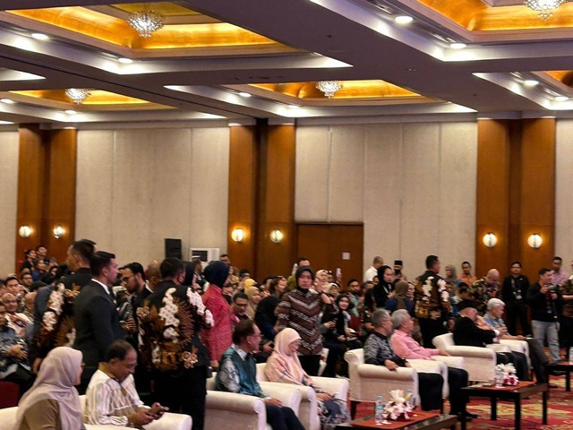 Temu Perdana Menteri Anwar Ibrahim yang dihadiri Raffi Ahmad, Nagita Slavina, dan Ahmad Dani di Redtop Hotel, Selasa (5/9/2023). Foto: Hedi/kumparan