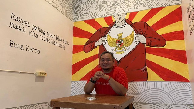 Suasana di Warkop Tegak Lurus Pancasila. Foto: Fajar Bahari/Hi!Pontianak