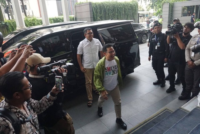 Ketum PKB Muhaimin Iskandar tiba di DPP NasDem, Jakarta, Rabu (6/9/2023). 
 Foto: Iqbal Firdaus/kumparan