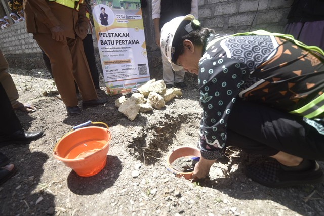 Dokumentasi Peletakan Batu Perytama