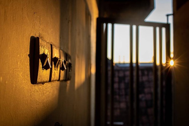 Ilustrasi jenis-jenis saklar. Sumber: www.unsplash.com