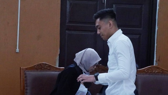 Mario Dandy Satriyo usai menjalani sidang vonis kasus penganiayaan Cristalino David Ozora di Pengadilan Negeri Jakarta Selatan, Kamis (7/9). Foto: Fitra Andrianto/kumparan