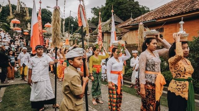 Ilustrasi Suku Bangsa dan Asal Daerahnya. Foto: dok. Unsplash/Ruben Hutabarat